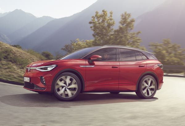 La Volkswagen ID.4 GTX vise la "haute performance électrique"
