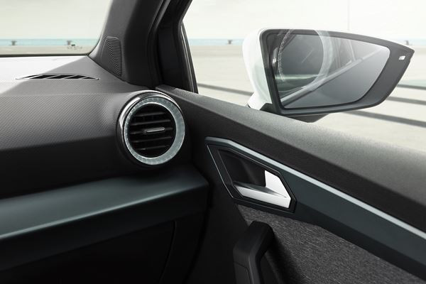 Le SUV urbain Seat Arona restylé affiche un caractère plus aventurier