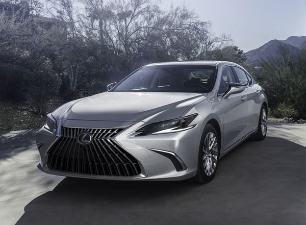 La grande berline Lexus ES bénéficie d'améliorations importantes