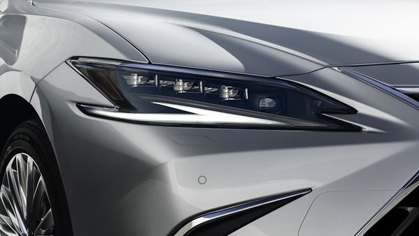 La grande berline Lexus ES bénéficie d'améliorations importantes