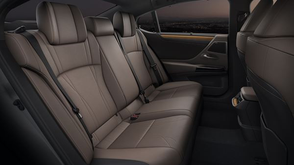 La grande berline Lexus ES bénéficie d'améliorations importantes