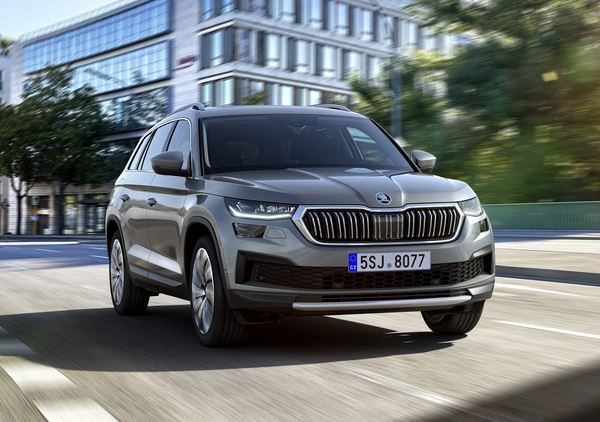 Le SUV familial Skoda Kodiaq légèrement retouché en approche
