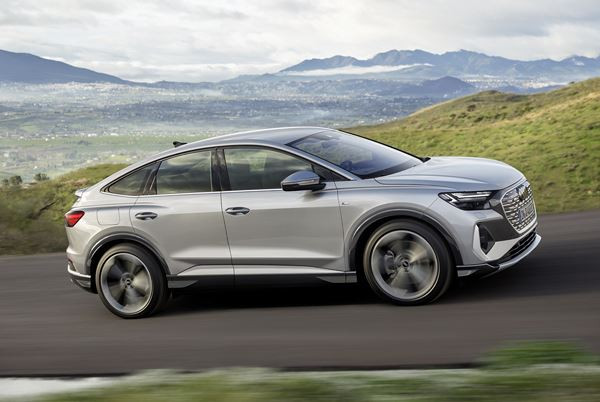 Audi Q4 Sportback e-tron: un SUV coupé électrique de taille intermédiaire