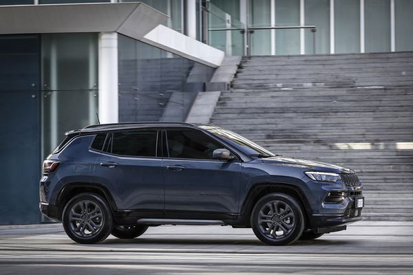 La Jeep Compass s'offre un design extérieur moderne plus sophistiqué