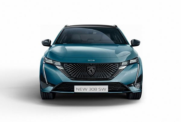 Le break Peugeot 308 SW affiche un profil racé et un arrière sophistiqué