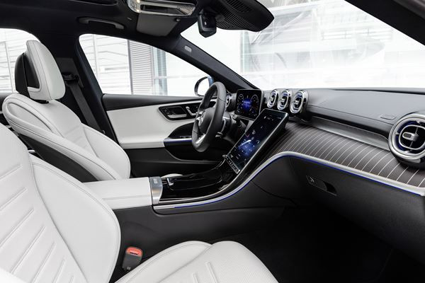 La Mercedes-Benz Classe C Break bénéficie d’équipements high tech