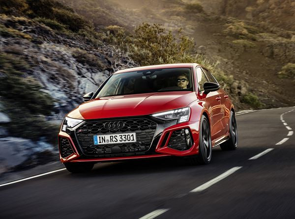 L'Audi RS 3 Sportback offre une dynamique de conduite de haut calibre