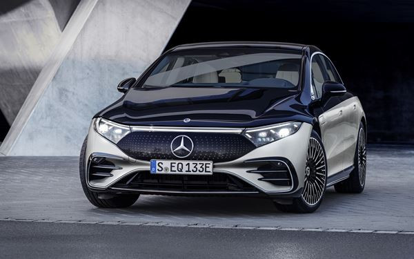 Mercedes EQS: la berline de luxe Mercedes-EQ trace la voie de l'électrique