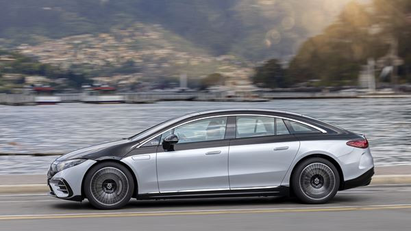 Mercedes EQS: la berline de luxe Mercedes-EQ trace la voie de l'électrique