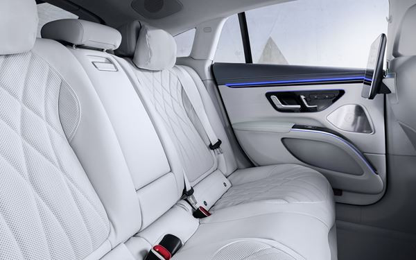 Mercedes EQS: la berline de luxe Mercedes-EQ trace la voie de l'électrique