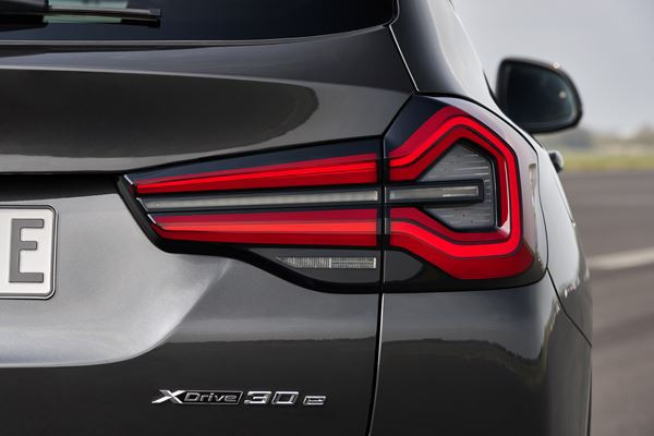 Le Sport Activity Vehicule BMW X3 rafraichi en approche