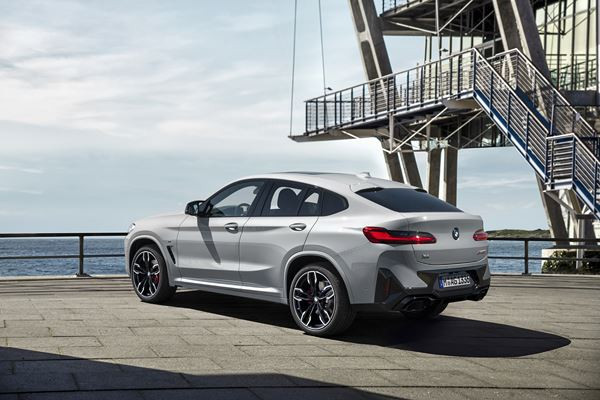 Le Sport Activity Coupé BMW X4 restylé en approche