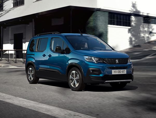Le ludospace électrique Peugeot e-Rifter affiche un esprit baroudeur