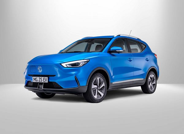 Le SUV urbain électrique MG ZS EV mis à jour techniquement en approche