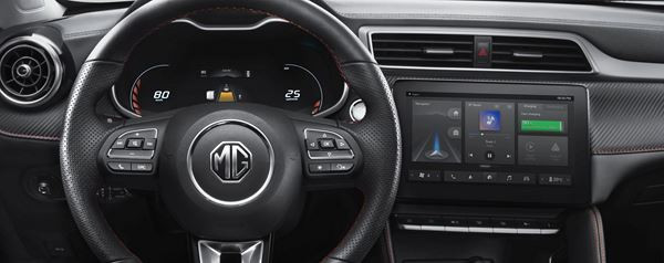 Le SUV urbain électrique MG ZS EV mis à jour techniquement en approche