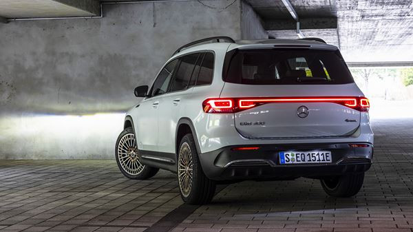 Mercedes EQB : un SUV électrique capable de transporter sept personnes