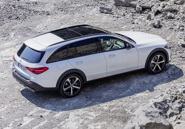 Le break Mercedes Classe C se décline en version All-Terrain