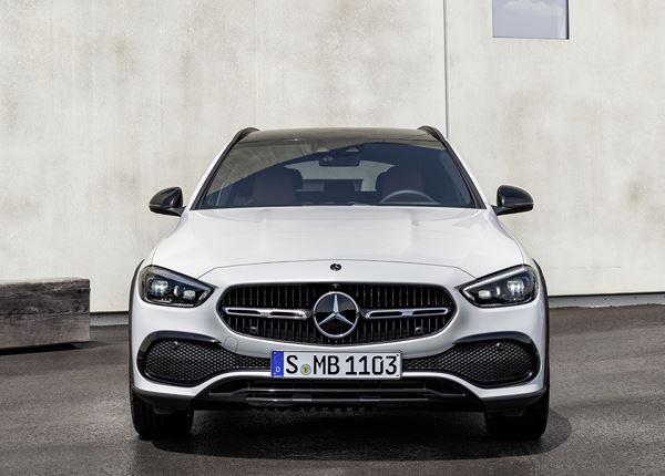 Le break Mercedes Classe C se décline en version All-Terrain