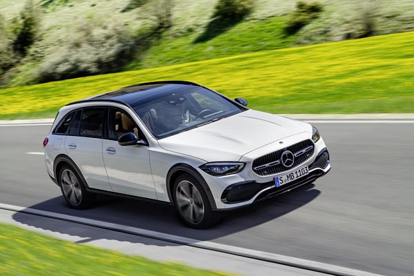 Le break Mercedes Classe C se décline en version All-Terrain