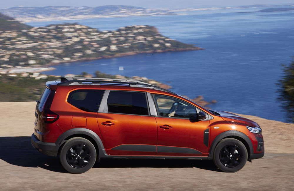Le véhicule familial Dacia Jogger offre jusqu’à 7 places