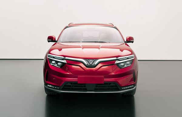 Le SUV électrique VinFast VF 8 vise une autonomie de 500 km
