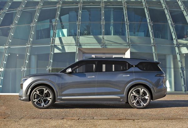 Le SUV électrique sept places VinFast VF9 vise une autonomie de 550 km