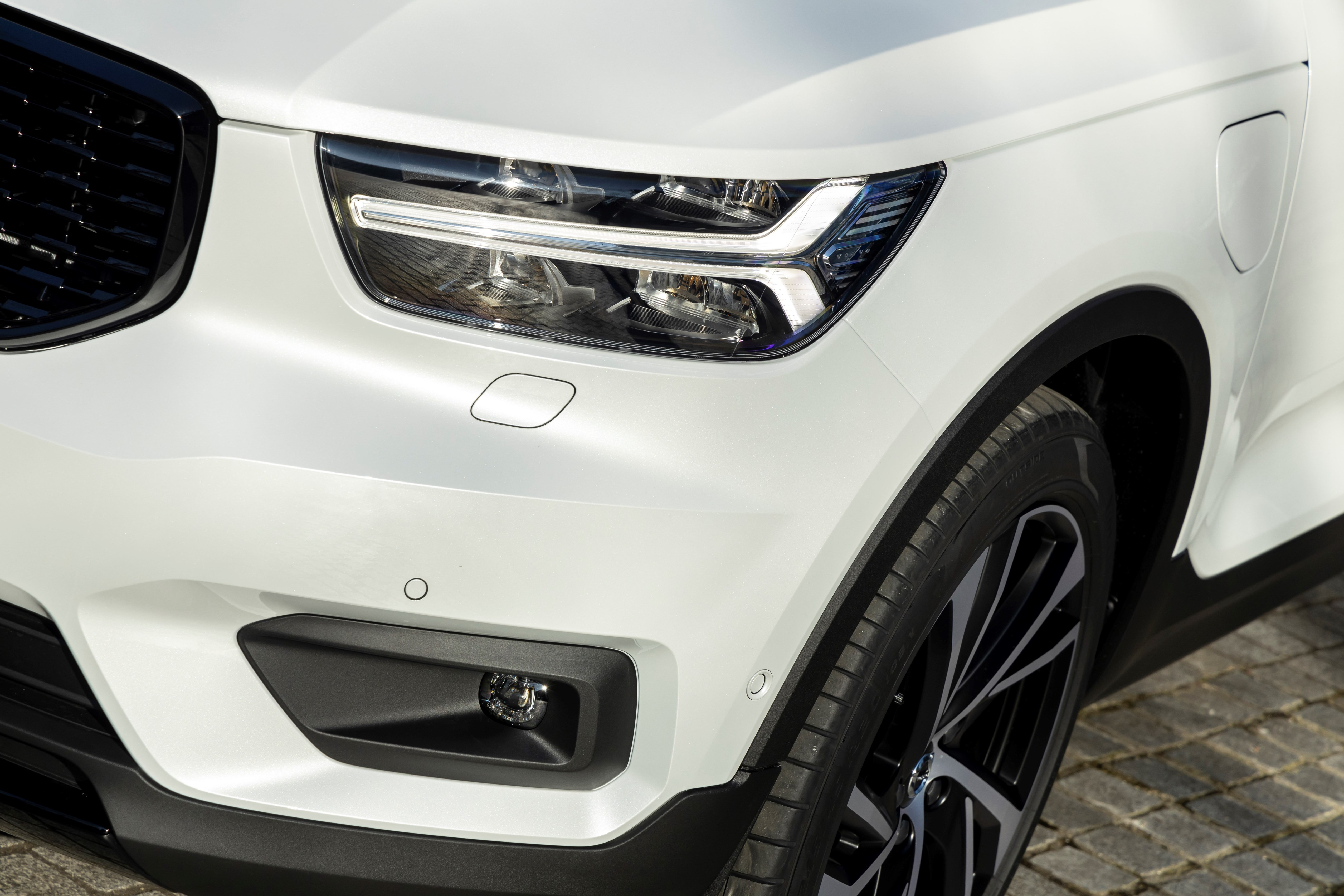 Le SUV compact Volvo XC40 s’offre quelques légères retouches de style