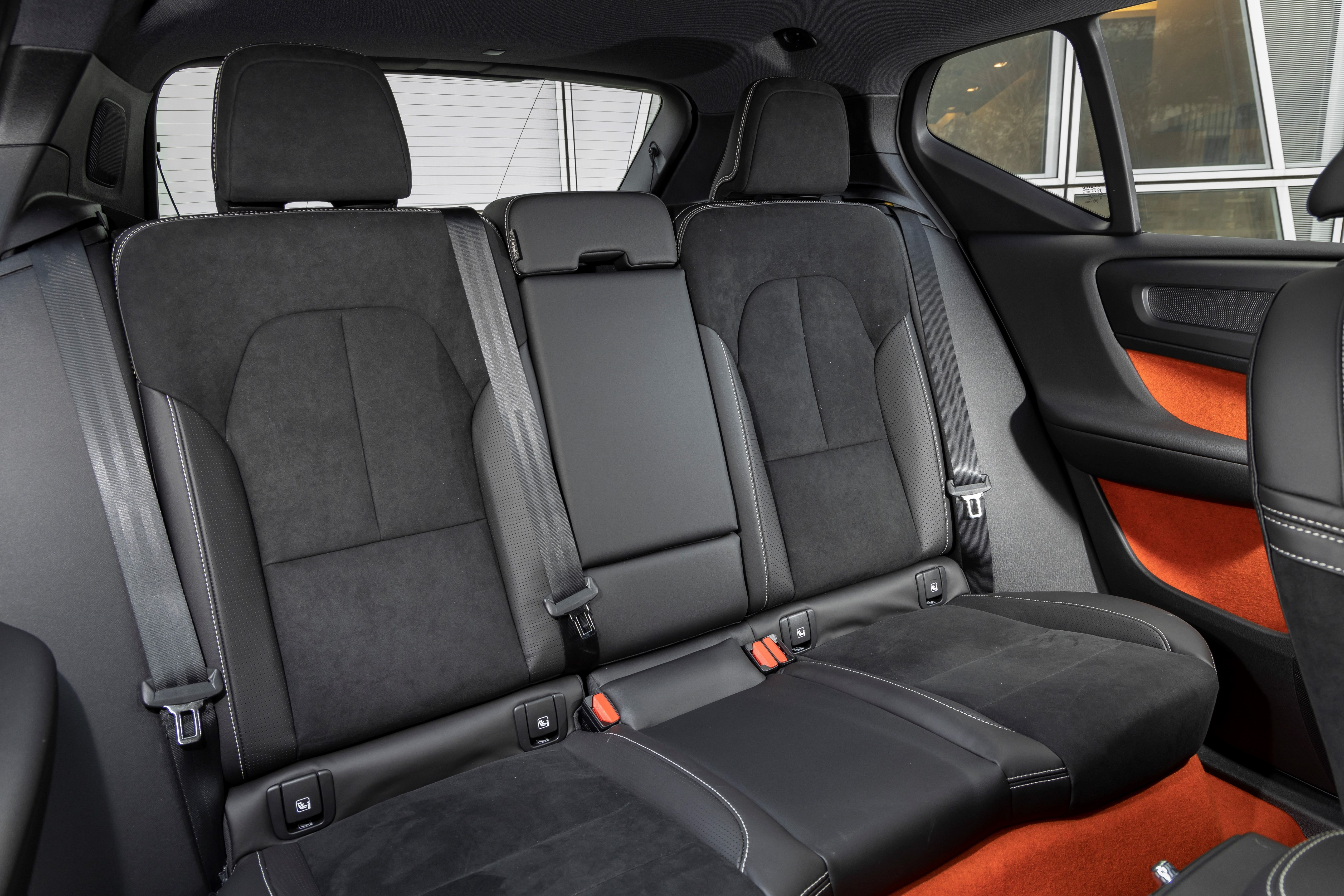 Le SUV compact Volvo XC40 s’offre quelques légères retouches de style