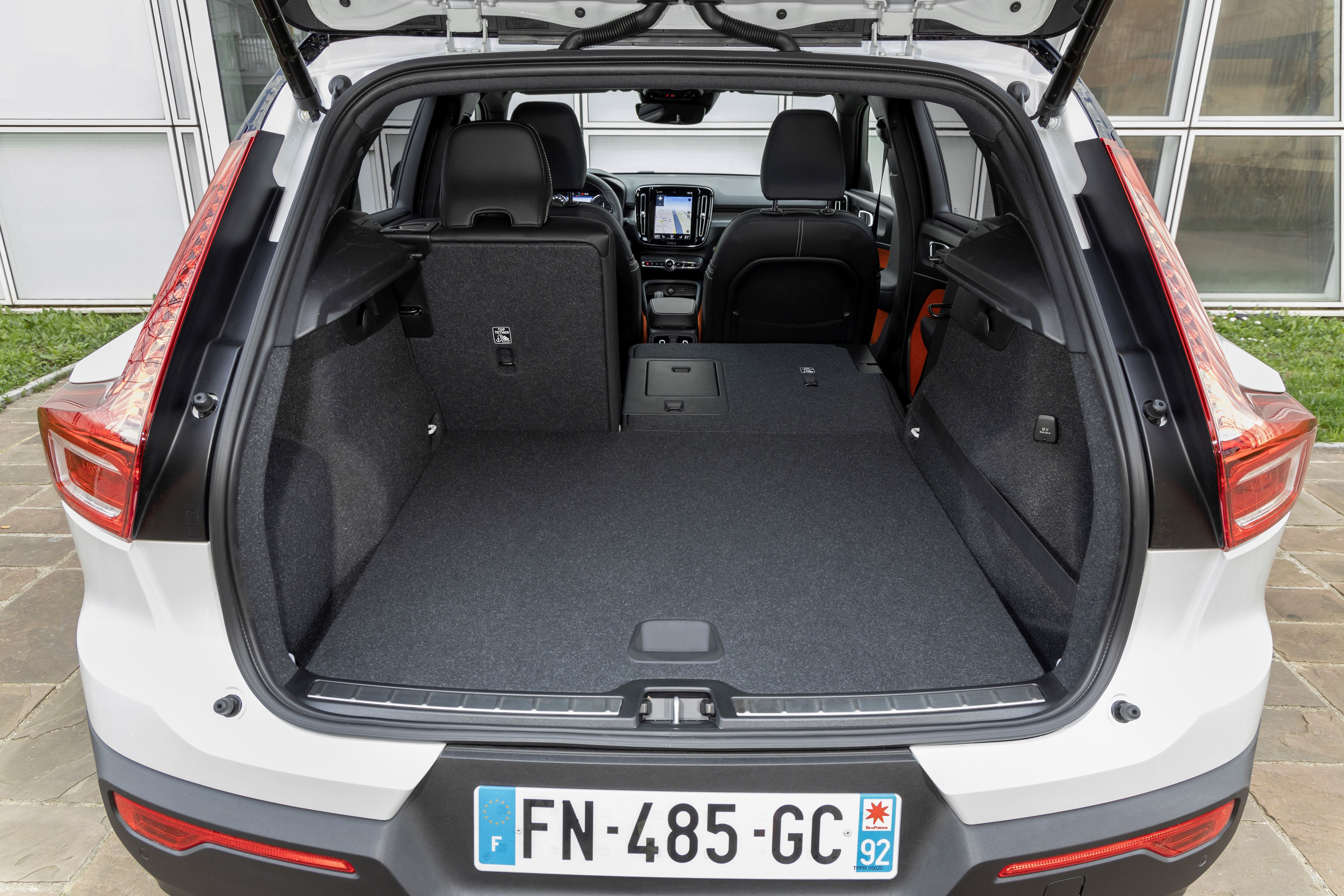 Le SUV compact Volvo XC40 s’offre quelques légères retouches de style