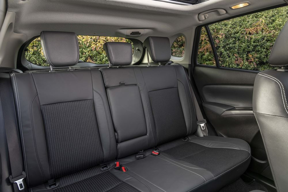 Le SUV compact Suzuki S Cross affiche une allure robuste