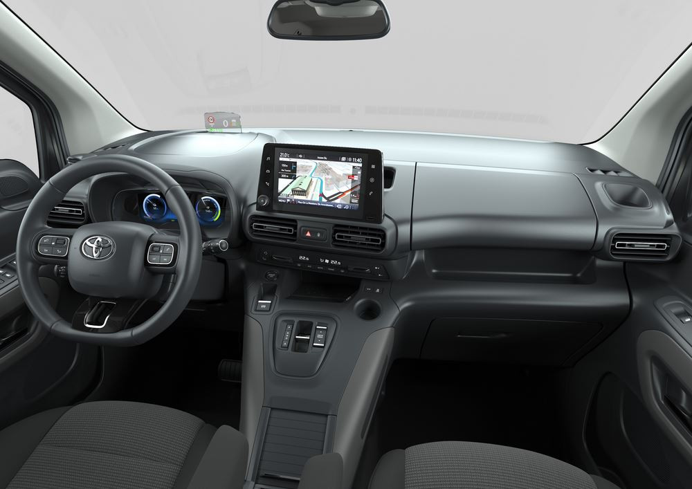 Le ludospace électrique Toyota Proace City Verso en approche