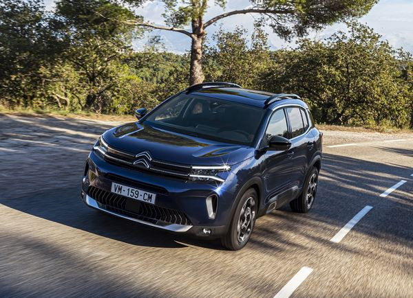 Le SUV Citroën C5 Aircross adopte un style plus statutaire