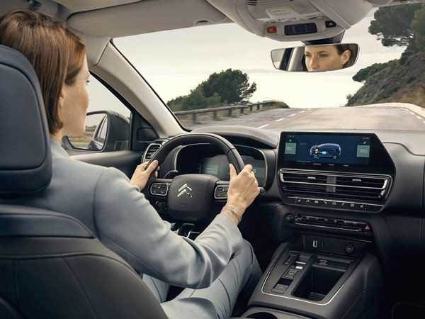 Le SUV Citroën C5 Aircross adopte un style plus statutaire
