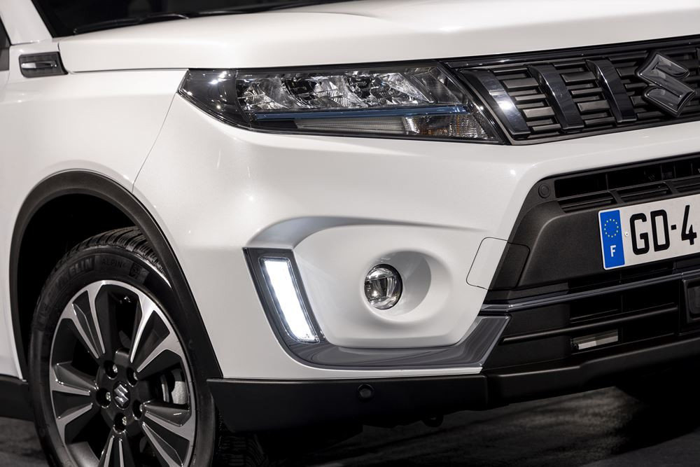 Le Suzuki Vitara hybride auto-rechargeable en approche