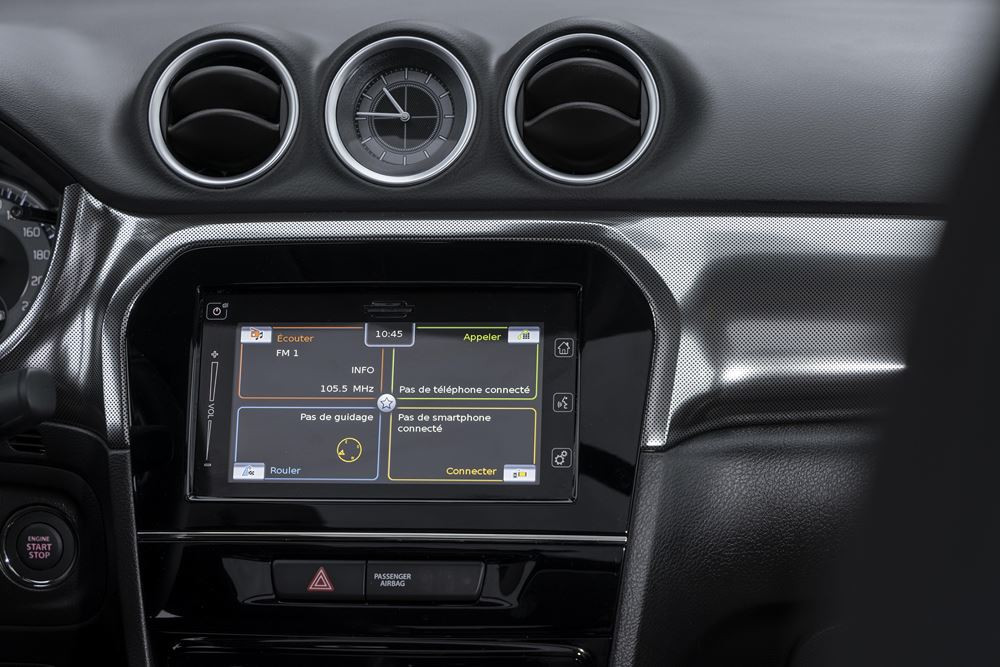 Le Suzuki Vitara hybride auto-rechargeable en approche