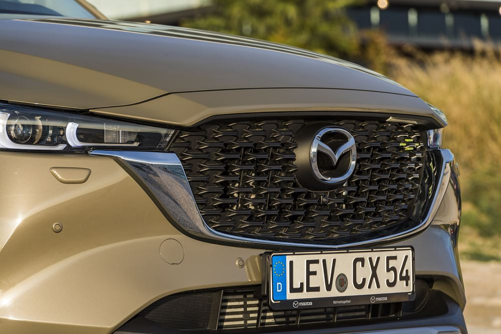 Le SUV Mazda CX-5 optimisé monte en gamme
