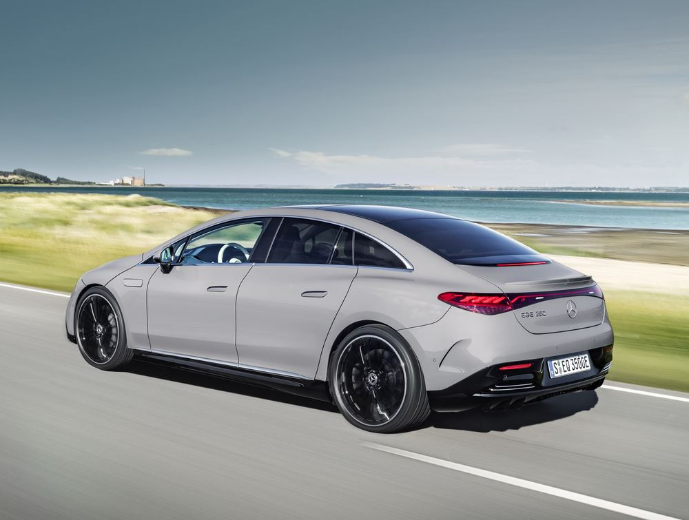 Mercedes EQE : une berline de luxe électrique dotée d’une autonomie de 567- 654 km