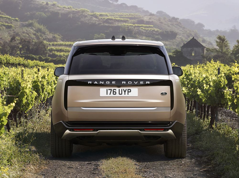 Le luxueux 4x4 Range Rover met le cap sur le raffinement