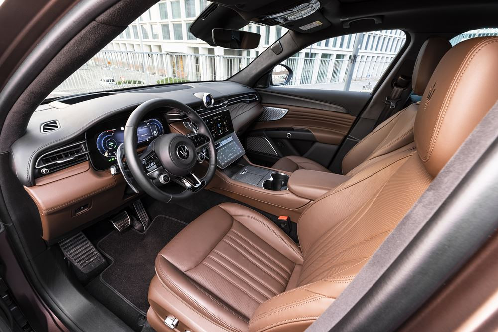 Le SUV Maserati Grecale dose sportivité, élégance, habitabilité et confort