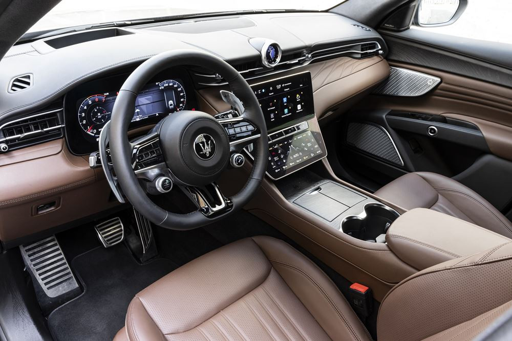 Le SUV Maserati Grecale dose sportivité, élégance, habitabilité et confort