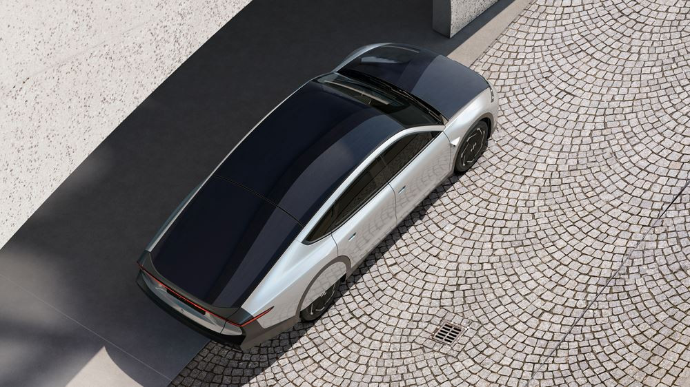 La Lightyear 0 électrique à toit solaire roule au quotidien à l'énergie solaire