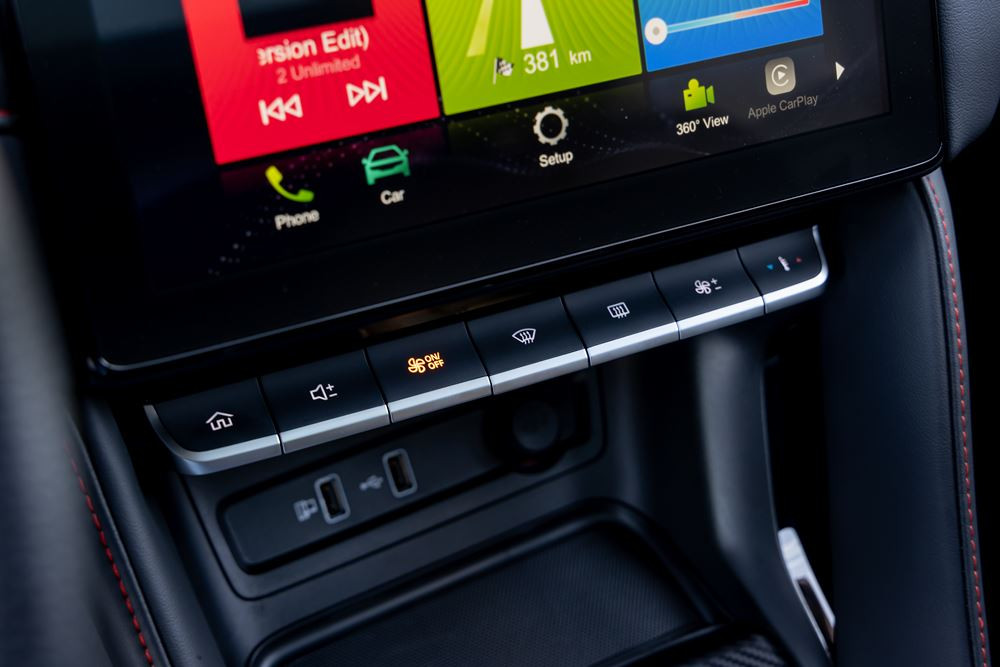Le SUV urbain MG ZS à moteur thermique arrive dans une version accessible