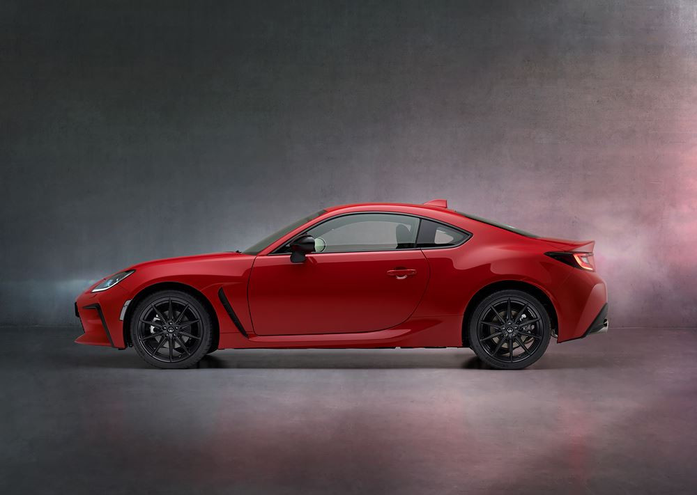Le coupé sport à propulsion Toyota GR86 est conçu pour le plaisir de conduire