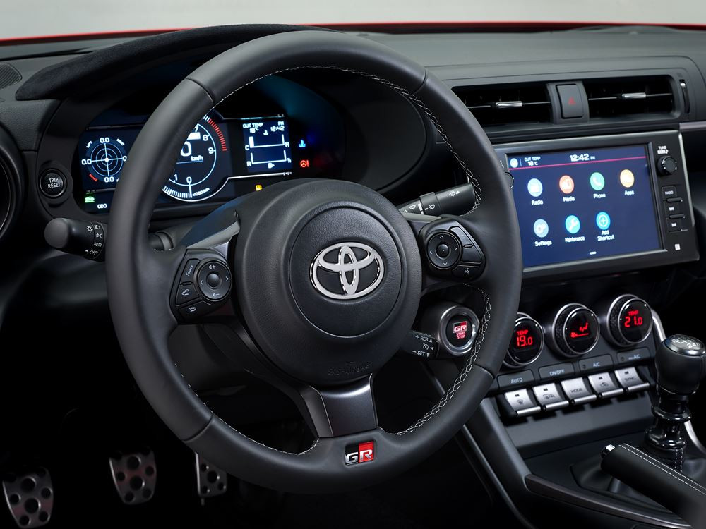 Le coupé sport à propulsion Toyota GR86 est conçu pour le plaisir de conduire