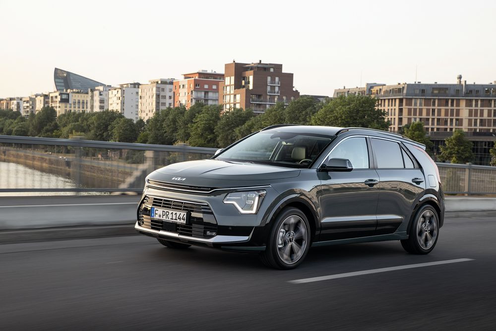 Le Kia Niro Hybride adopte un large montant arrière