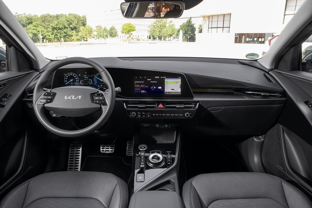 Le Kia Niro Hybride adopte un large montant arrière