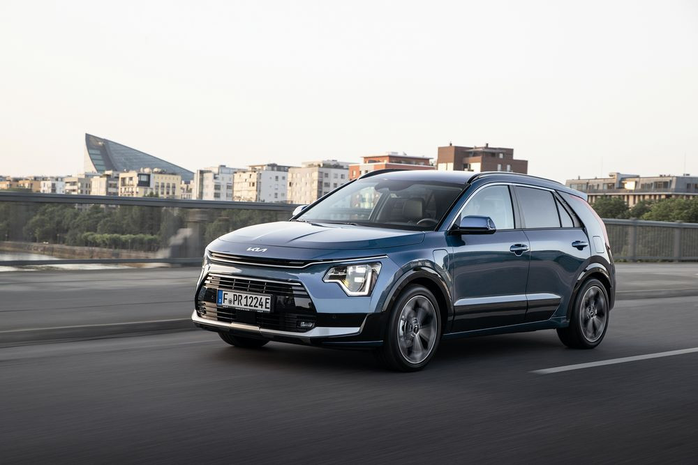 Le Kia Niro Hybride Rechargeable offre une autonomie électrique de 65 km