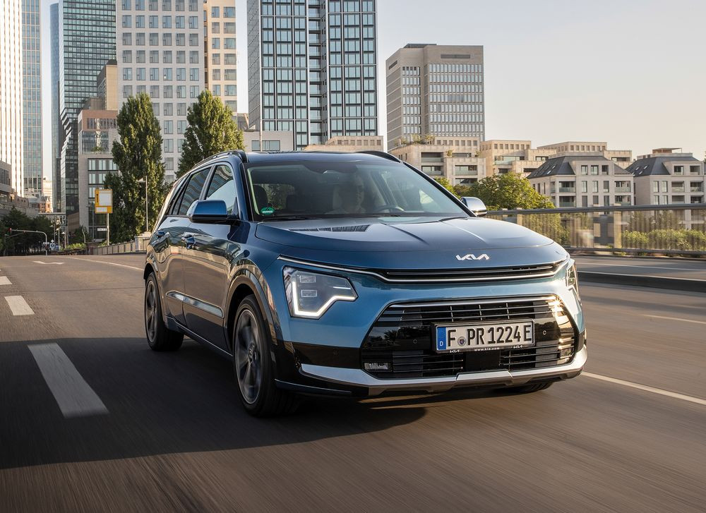 Le Kia Niro Hybride Rechargeable offre une autonomie électrique de 65 km