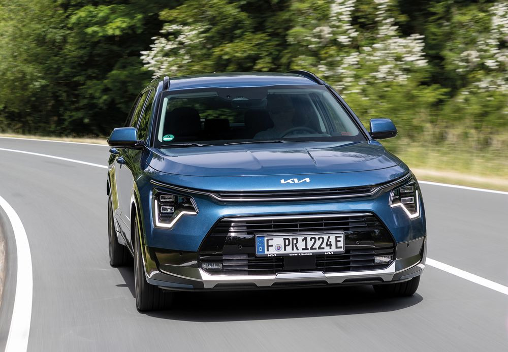 Le Kia Niro Hybride Rechargeable offre une autonomie électrique de 65 km