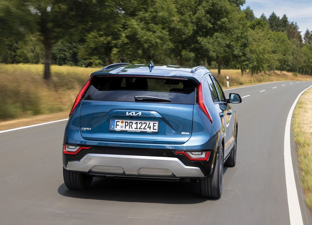 Le Kia Niro Hybride Rechargeable offre une autonomie électrique de 65 km